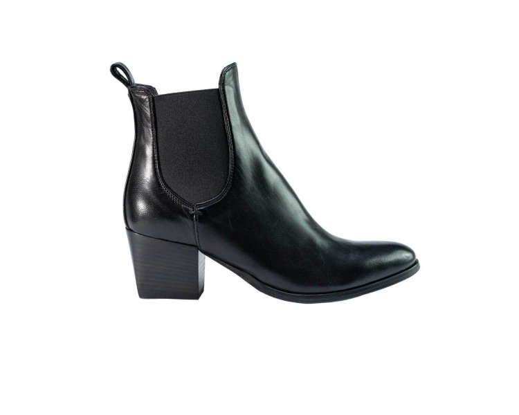 Handcrafted woman`s ankle boots in genuine leather