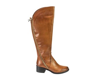 Hanmade woman`s high ankle boots in genuine leather