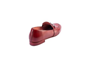 Handmade woman`s moccasins shoes in genuine leather 100% Italian