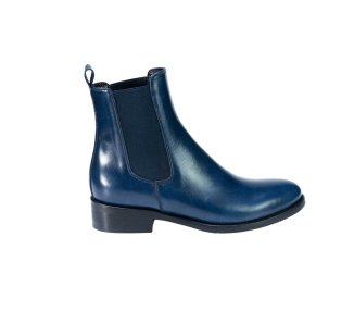 Handmade women`s ankle boots in genuine calf leather 100% italian