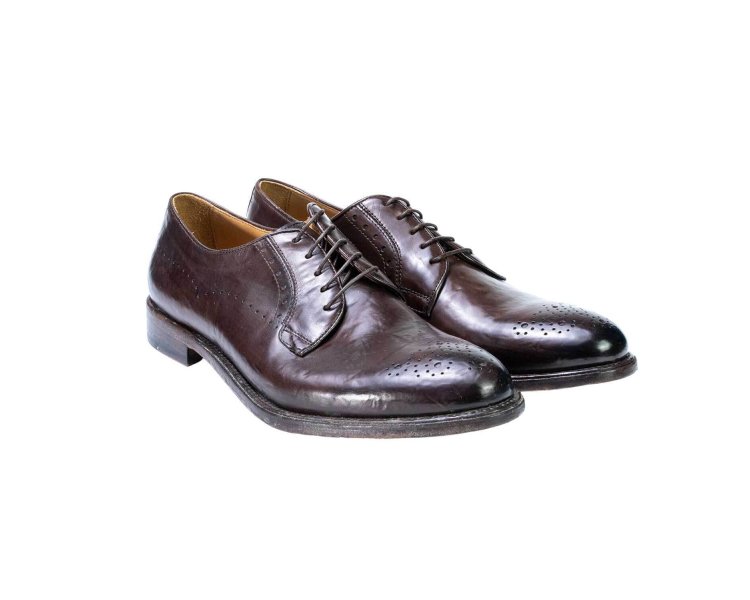 Artisan laced-up shoes for men in genuine leather