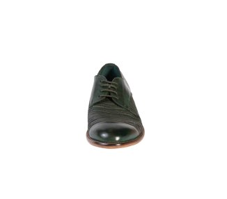 Handemade men`s lace-up shoes in genuine leather 100% italian