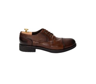 Elegant handcrafted men`s lace-up shoes in genuine leather