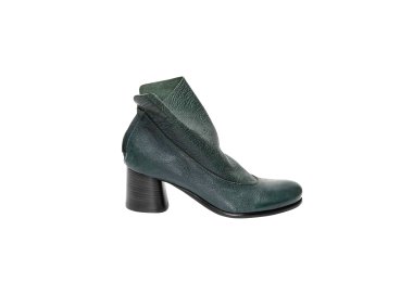 Handcrafted women`s ankle boots in genuine leather