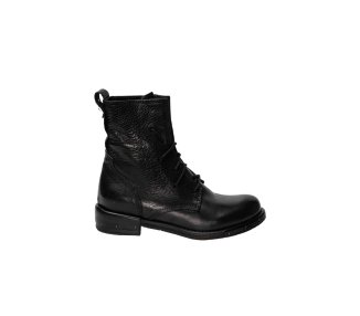 Handcrafted women`s ankle boots in genuine leather