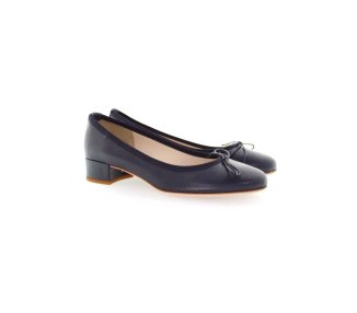 Handmande women`s loafer in genuine soft blue calf leather