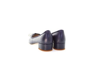 Handmande women`s loafer in genuine soft blue calf leather