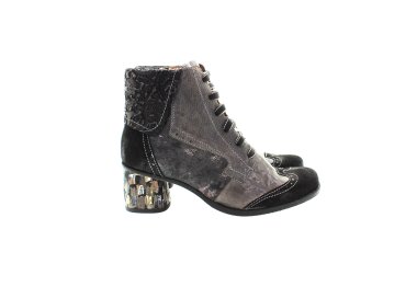 Handcrafted women`s ankle boots in soft genuine leather