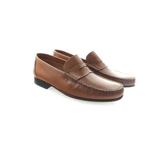 Handmade men`s moccasins shoes in genuine leather 100% Italian