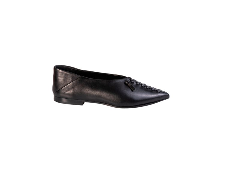 Hancrafted women`s ballerine in genuine calf leather