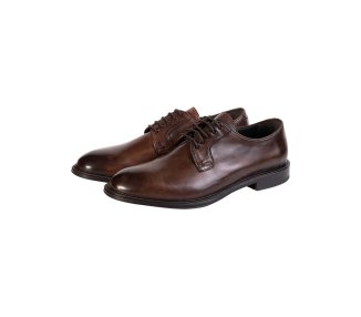 Handcrafted men`s lace-up shoes in genuine calf leather