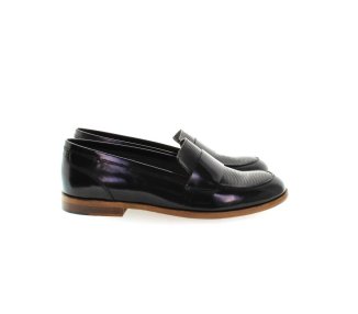 Handmade women`s leather loafer in genuine calf leather