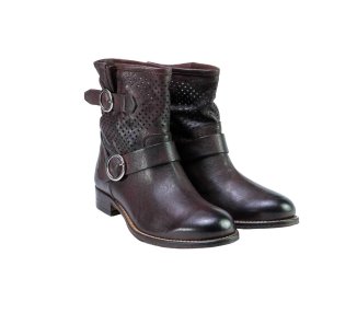 Handcrafted women`s ankle boots in genuine leather