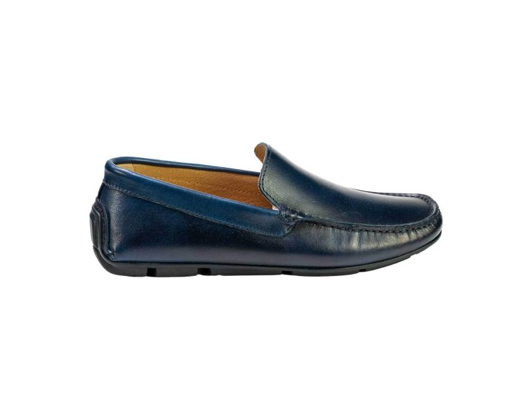 Handcrafted men`s moccasin shoes in genuine calf leather