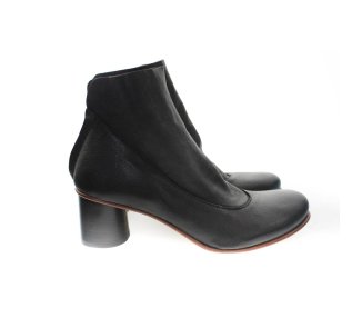 Handmade woman`s ankle boot in genuine leather