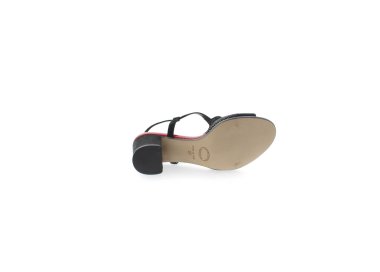 Handmade woman`s sandals in genuine leather 100% Italian