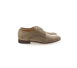 Artisan laced-up shoes for men in genuine leather