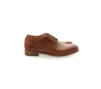 Artisan laced-up shoes for men in genuine leather