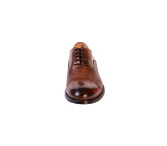 Handcrafted elegant men`s lace-up shoes in calf leather