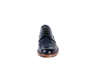 Handcrafted oxford men`s lace-up shoes in genuine calf leather