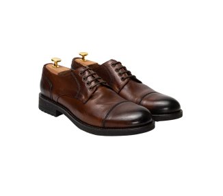 Elegant handcrafted men`s lace-up shoes in genuine leather