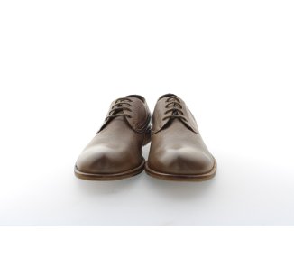 Handmade men`s shoes in genuine leather 100% italian