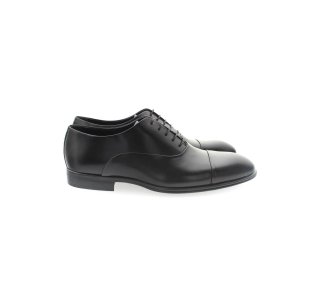 Artisan laced-up shoes for men in genuine leather