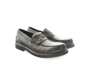 Handmade men`s moccasins shoes in genuine leather 100% italian