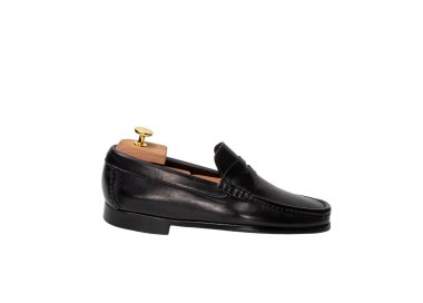 Handcrafted men`s moccasins in genuine leather