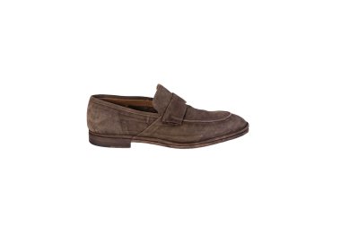 Handmande men`s loafer in genuine soft suede leather 100% italian