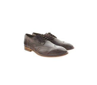 Handmade men's shoes in laser-etched calf leather