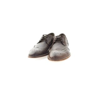 Handmade men's shoes in laser-etched calf leather